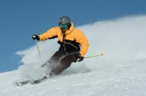 How Do I Move Uphill When Skiing